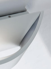 Applique in alluminio pressofuso con diffusore satinato - 12W, 935 lumen, luce calda caffe'