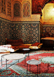 Tavolino in metallo stile fusion