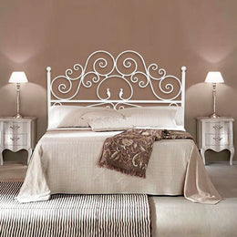 Letto  matrimoniale con  testiera in ferro  bianco con contenitore 170x202xh.135 cm