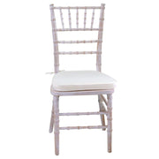 Sedia legno chiavari sbiancato con cuscino avorio cm 40x40h43/92