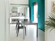 Tavolo allungabile in melaminico grigio chiaro 130/210x80x76h cm