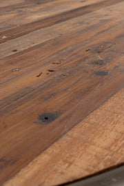 Espositore industriale con tetto e ruote D103X199h cm