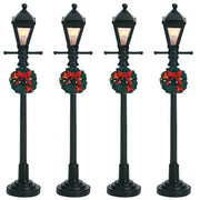 Lemax Set 4 Gas Lantern Street Lamp 4.5V - Set di 4 lampade da strada a gas da 4,5V. per villaggio di Natale